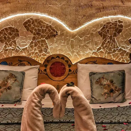Mirzade Hotel 2*