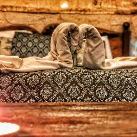 Mirzade Hotel 2*